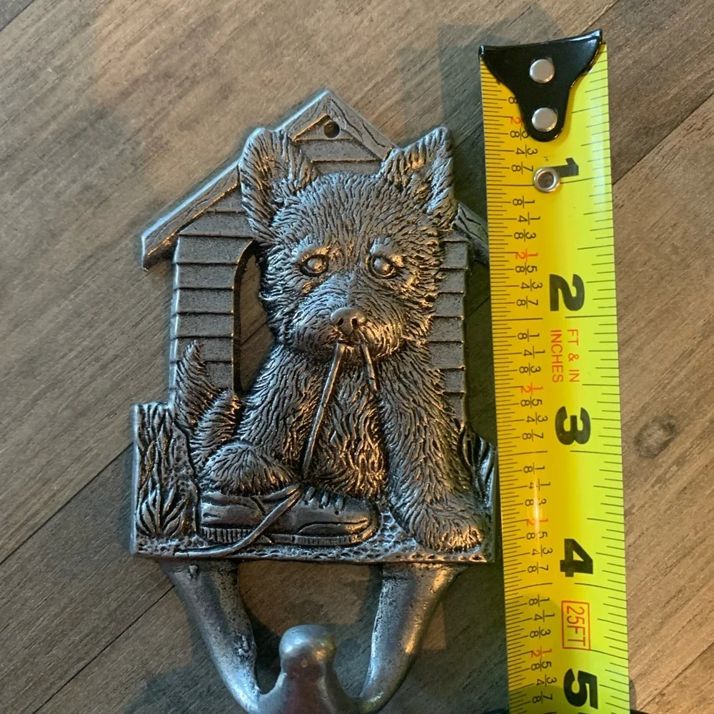 Metal Dog Hangar